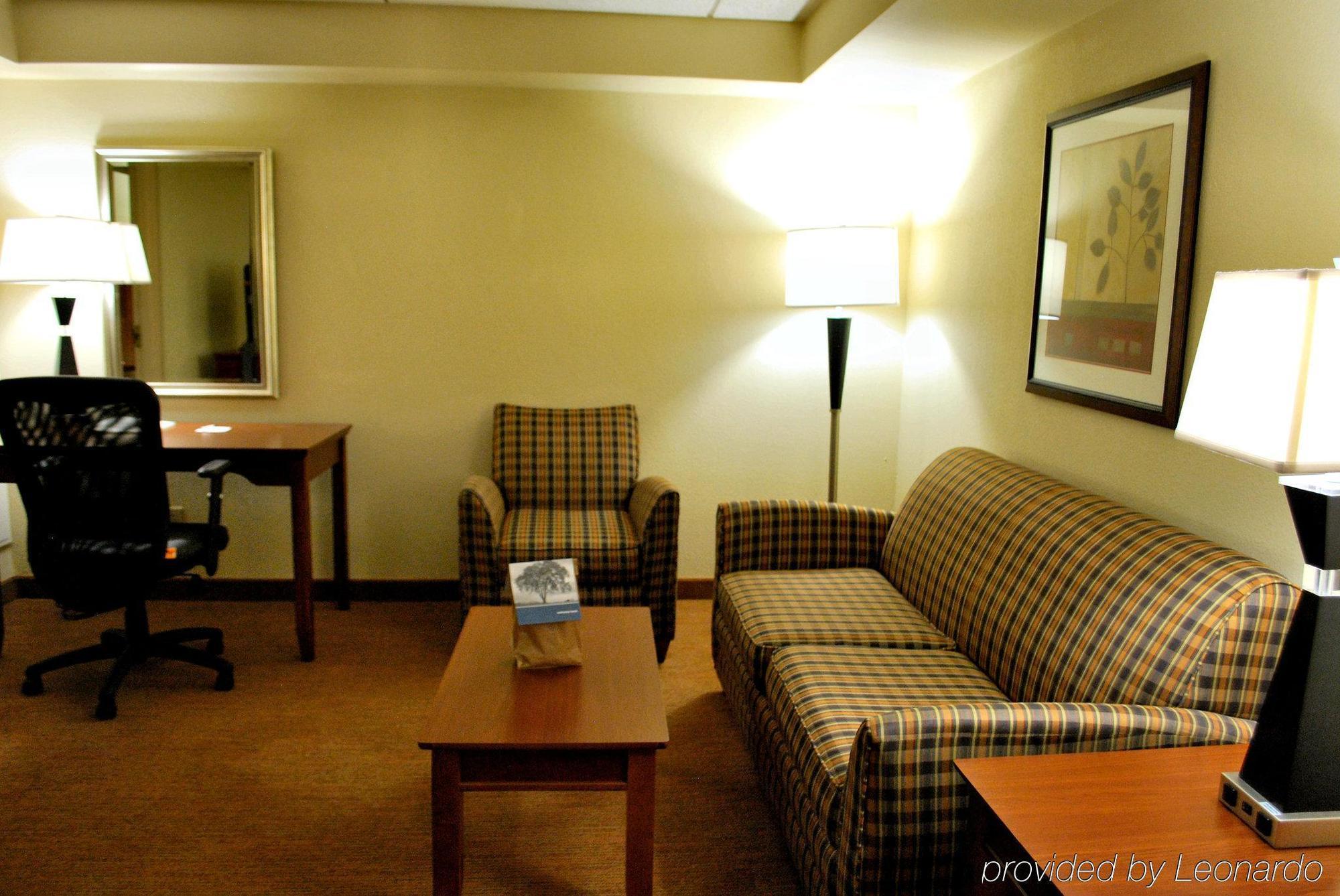 Hampton Inn Raleigh Capital Blvd North Quarto foto