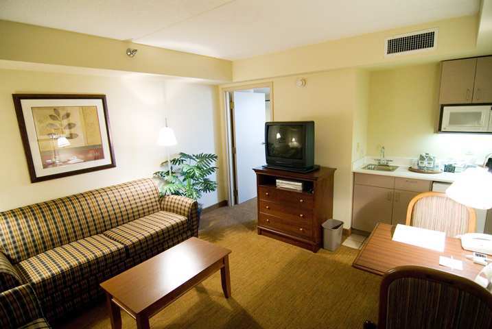 Hampton Inn Raleigh Capital Blvd North Quarto foto